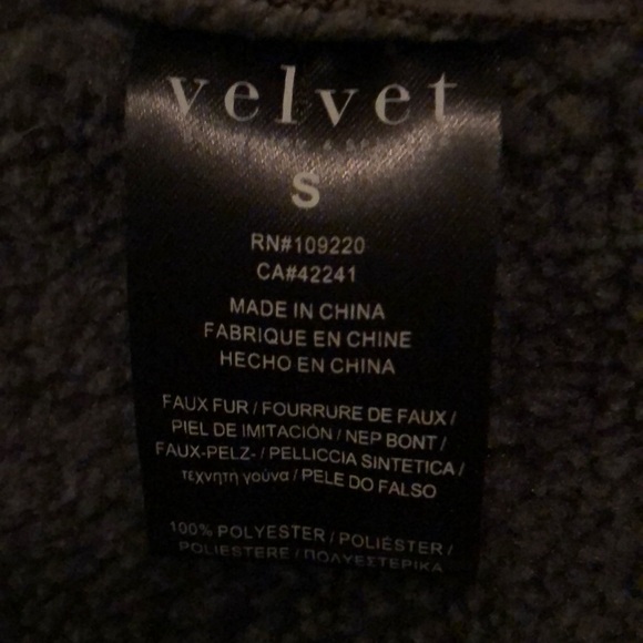 Velvet by Graham & Spencer Suede and Fleece Vest - Picture 4 of 5